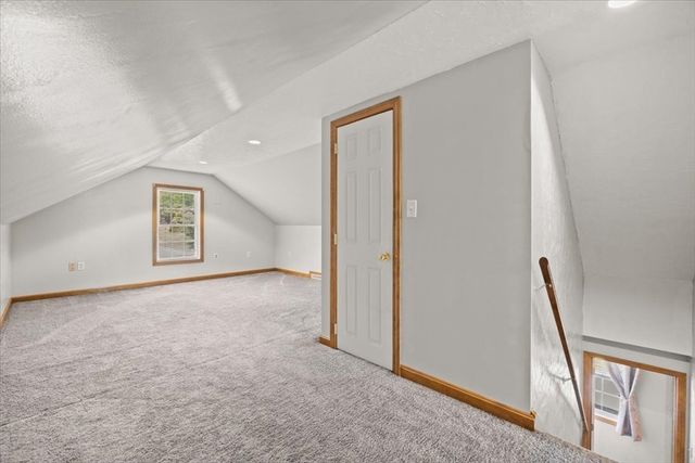 1805 Oak Grove Dr, Dighton, MA 02764