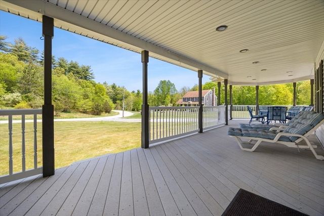 1805 Oak Grove Dr, Dighton, MA 02764