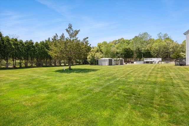 1805 Oak Grove Dr, Dighton, MA 02764