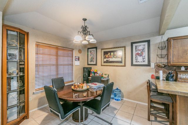 5515 Royal Meadow Lane, Arlington, TX 76017