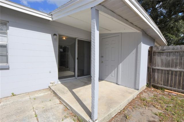 1804 CRYSTAL GROVE DRIVE, Lakeland, FL 33801