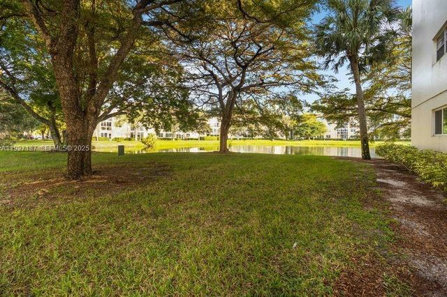 1805 Eleuthera Pt A2, Coconut Creek, FL 33066
