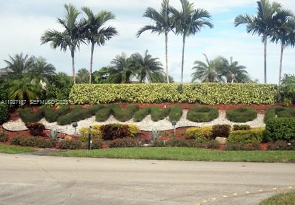 Image 26 of property listing at 1805 Eleuthera Pt A2, Coconut Creek, FL 33066