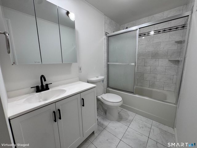 88 East Gate Lane 88, Hamden, CT 06514