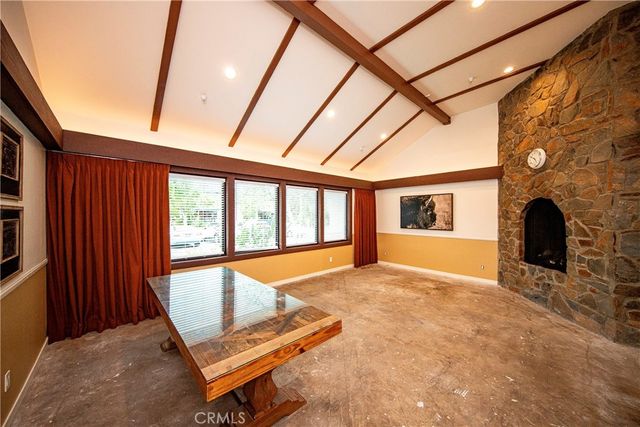 21213 Jimpson Way, Canyon Country, CA 91351
