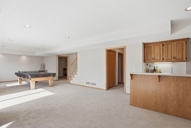 4230 Pineview Lane N, Plymouth, MN 55442