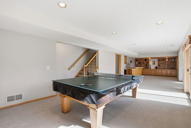 4230 Pineview Lane N, Plymouth, MN 55442