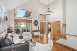 4230 Pineview Lane N, Plymouth, MN 55442