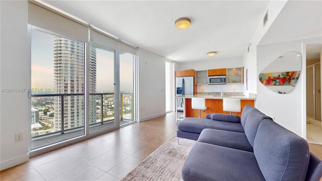185 SW 7th St 2900, Miami, FL 33130
