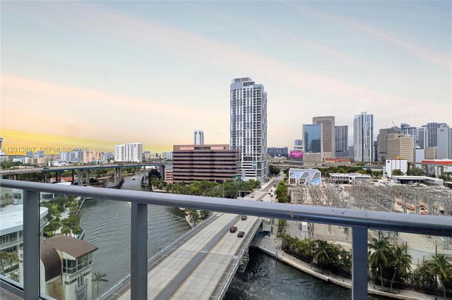 185 SW 7th St 2900, Miami, FL 33130
