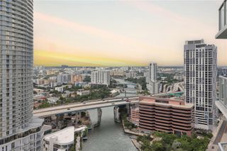 185 SW 7th St 2900, Miami, FL 33130