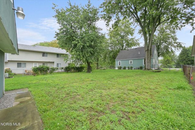 6939 Dorr Street, Toledo, OH 43615