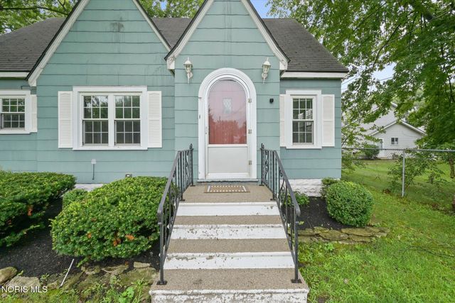 6939 Dorr Street, Toledo, OH 43615
