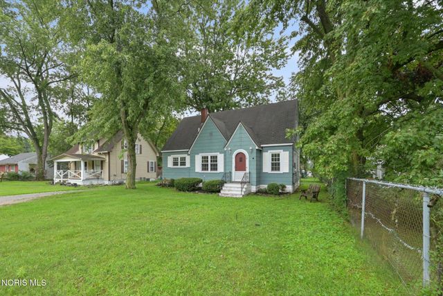 6939 Dorr Street, Toledo, OH 43615