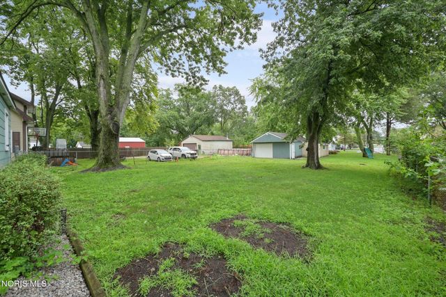 6939 Dorr Street, Toledo, OH 43615