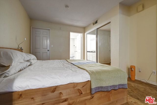 1355 N Sierra Bonita Avenue 411, West Hollywood, CA 90046