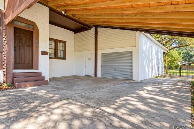 5279 Greenside Ln, Baton Rouge, LA 70806