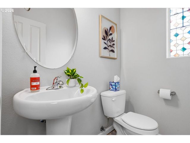 10529 Ne CEDAR FALLS Loop, Hillsboro, OR 97006