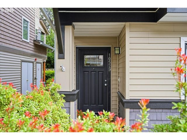 10529 Ne CEDAR FALLS Loop, Hillsboro, OR 97006