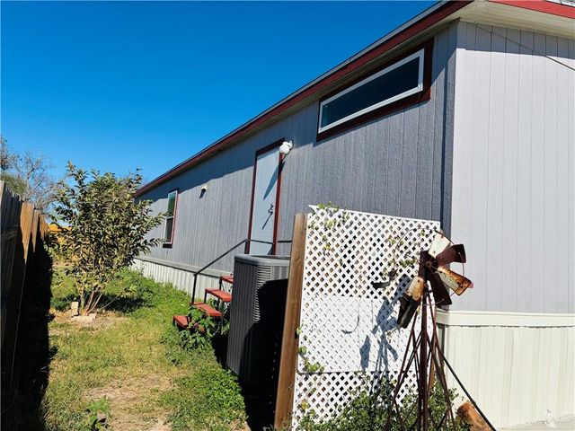 1320 Logan Drive, Weslaco, TX 78596