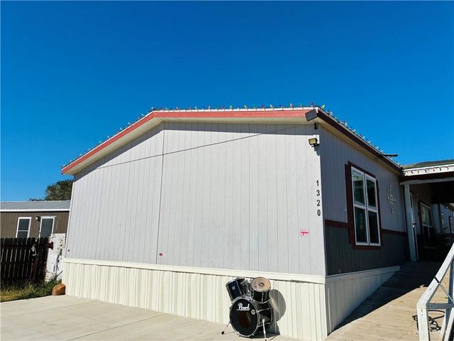 1320 Logan Drive, Weslaco, TX 78596