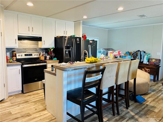 1320 Logan Drive, Weslaco, TX 78596