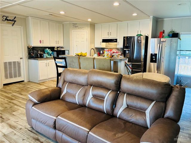 1320 Logan Drive, Weslaco, TX 78596