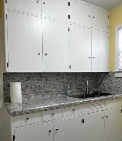 323 S Maurice Avenue, Summit Twp, MI 49203