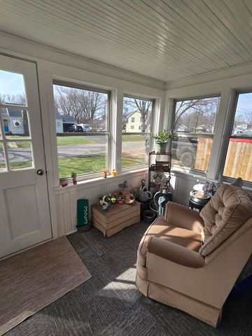 323 S Maurice Avenue, Summit Twp, MI 49203