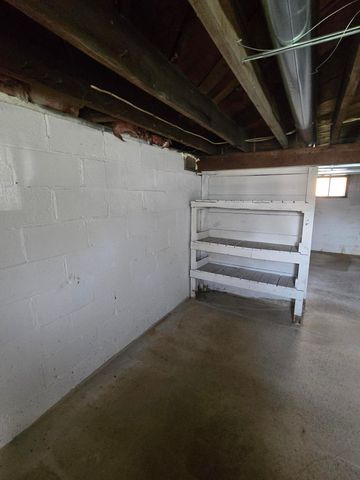 323 S Maurice Avenue, Summit Twp, MI 49203