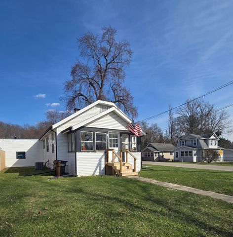 323 S Maurice Avenue, Summit Twp, MI 49203