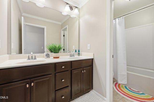 1637 Salem Village Drive, Apex, NC 27502