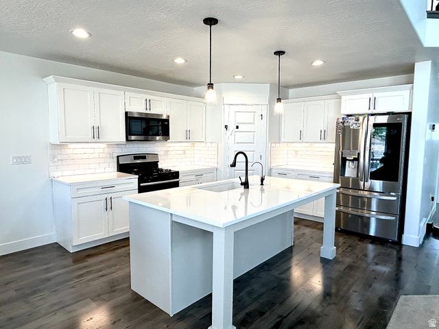 969 N OLSON DR, Saratoga Springs, UT 84045