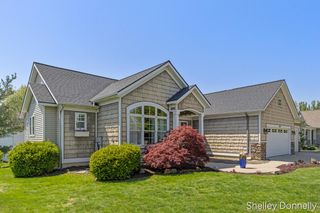 1119 Mid Bluff Drive, Zeeland Twp, MI 49464
