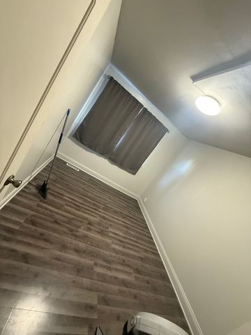 210 Southgate Avenue, Chicago Heights, IL 60411