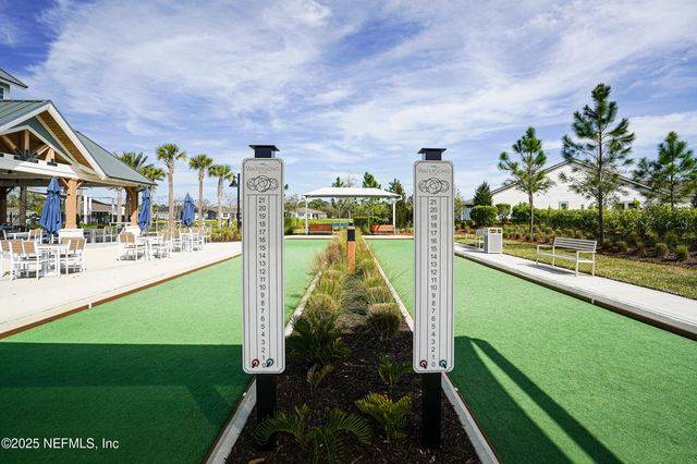 110 FLY LINE Drive, St. Johns, FL 32259