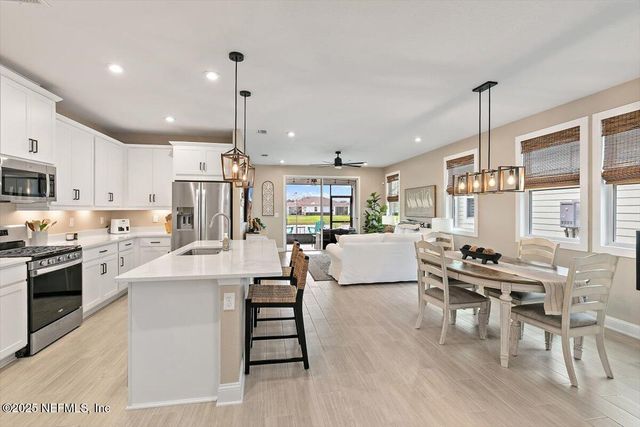 110 FLY LINE Drive, St. Johns, FL 32259