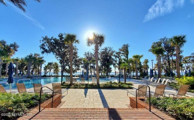 110 FLY LINE Drive, St. Johns, FL 32259