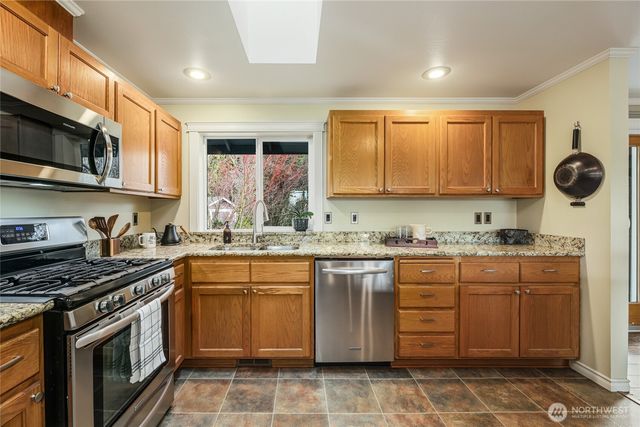 3929 205th Place SW, Lynnwood, WA 98036