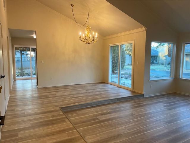 10124 Hefner Village Terrace, Oklahoma City, OK 73162