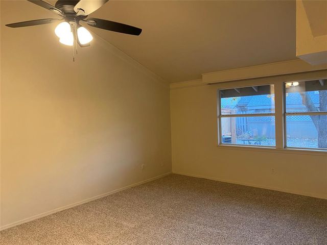 10124 Hefner Village Terrace, Oklahoma City, OK 73162