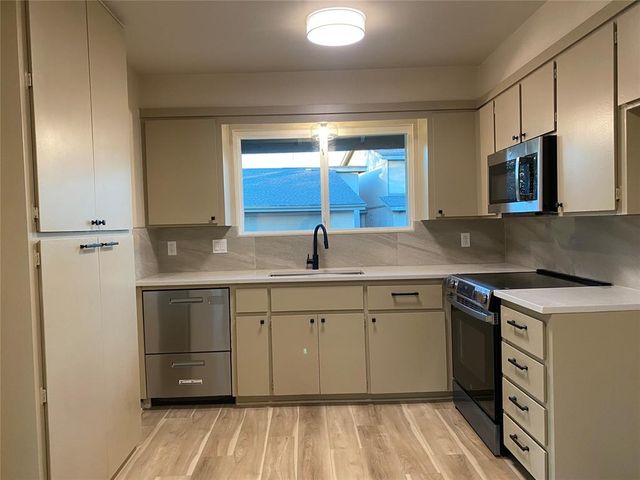 10124 Hefner Village Terrace, Oklahoma City, OK 73162