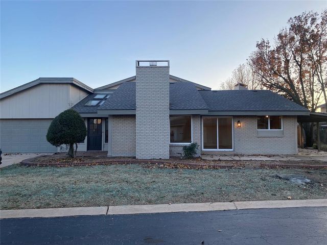 10124 Hefner Village Terrace, Oklahoma City, OK 73162