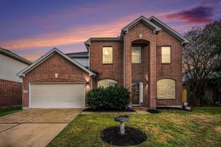 3811 Misty Falls Lane, Friendswood, TX 77546