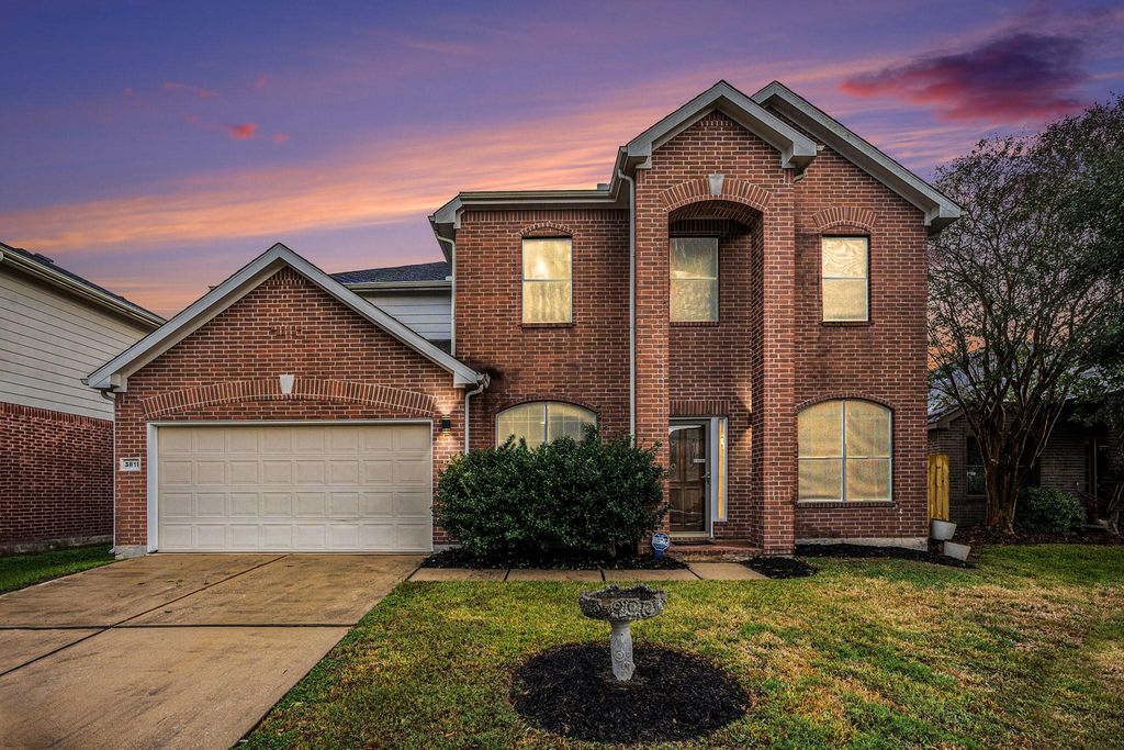 3811 Misty Falls Lane, Friendswood, TX 77546