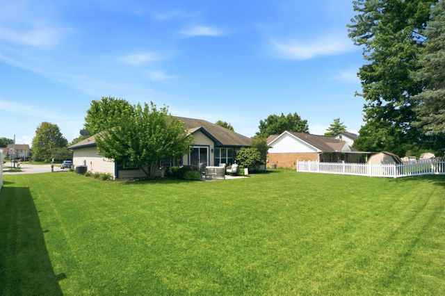 904 Sunset Drive 904 Sunset Drive, Englewood, OH 45322