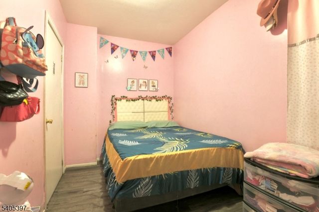 417 Franklin St, Elizabeth City, NJ 07206