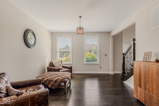 950 Westlake Hills Drive, Columbus, IN 47201
