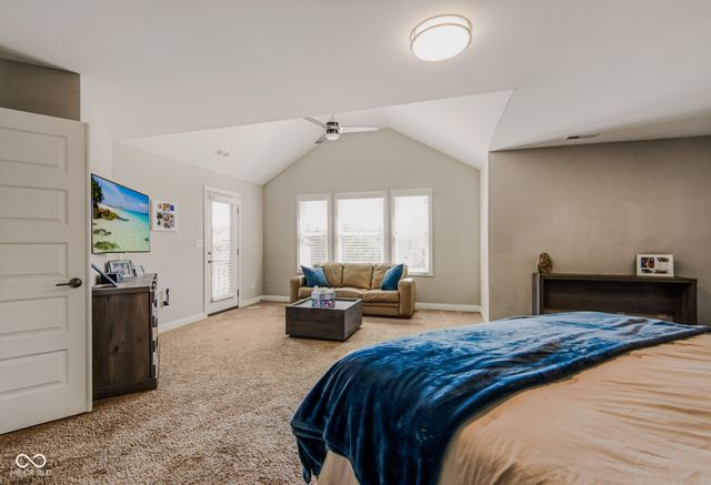 950 Westlake Hills Drive, Columbus, IN 47201