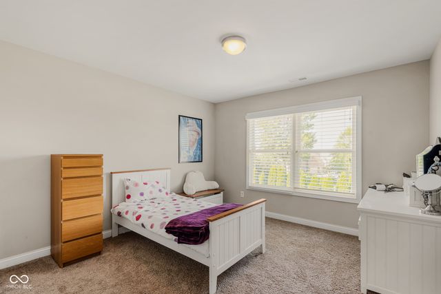 950 Westlake Hills Drive, Columbus, IN 47201